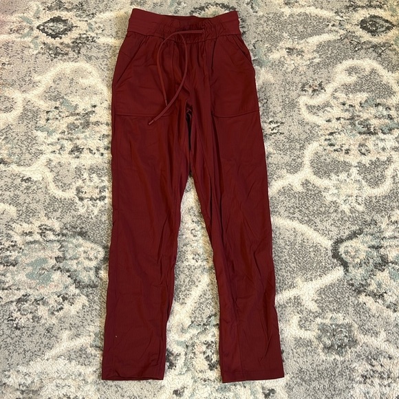 Lululemon Beyond the Studio Pant Slim in Savannah - Picture 1 of 7